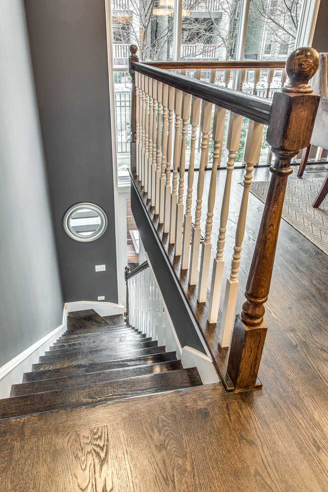 Example of a trendy staircase design in Chicago