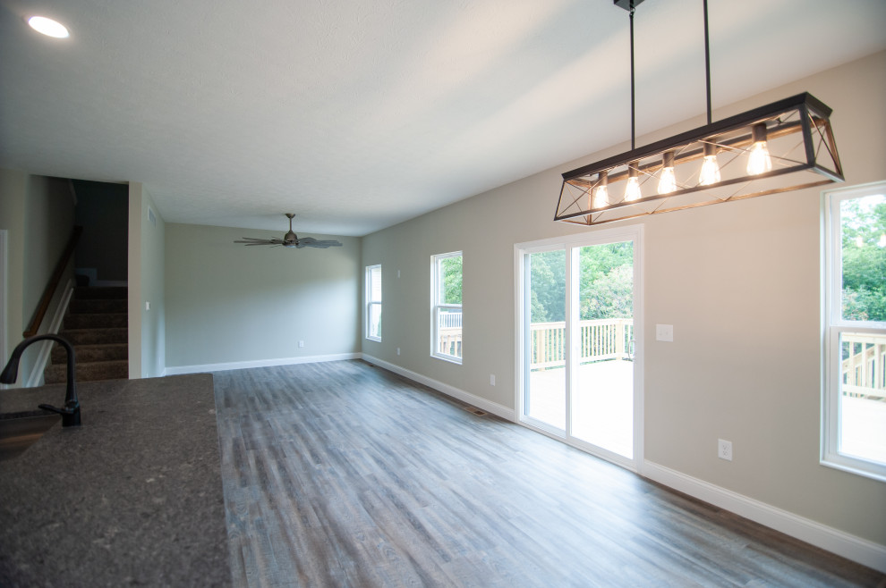 New 2 story home in Morrow