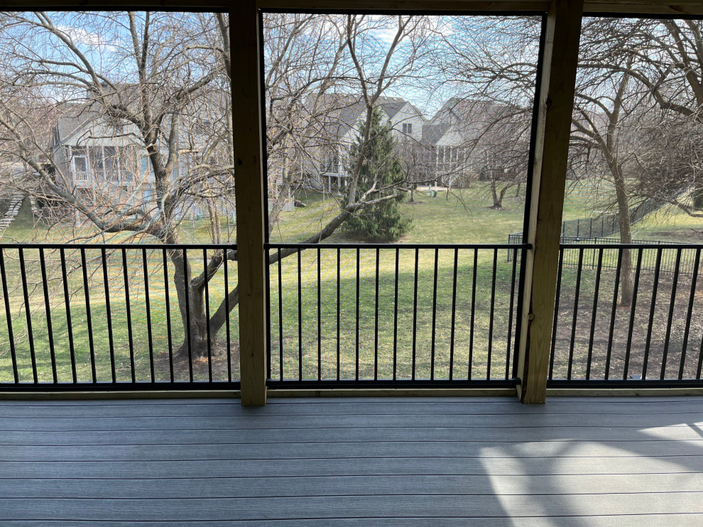 deck / screen porch