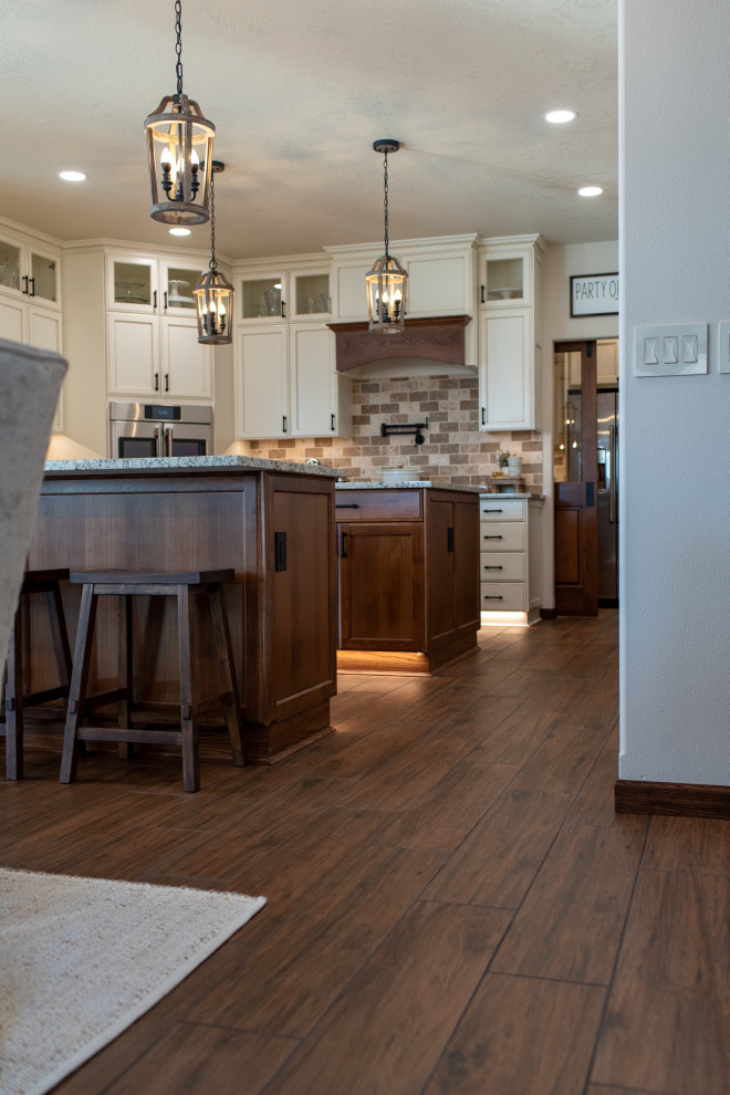 Selkirk Transitional Farmhouse