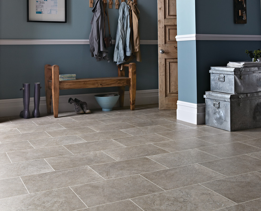 Entryway - transitional entryway idea
