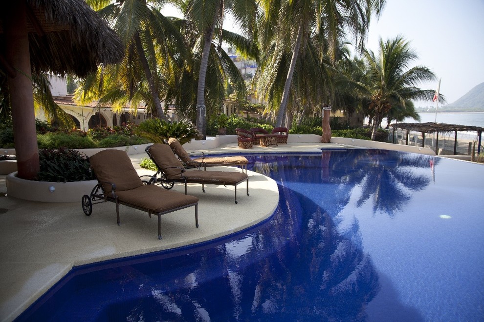 Pool - tropical pool idea