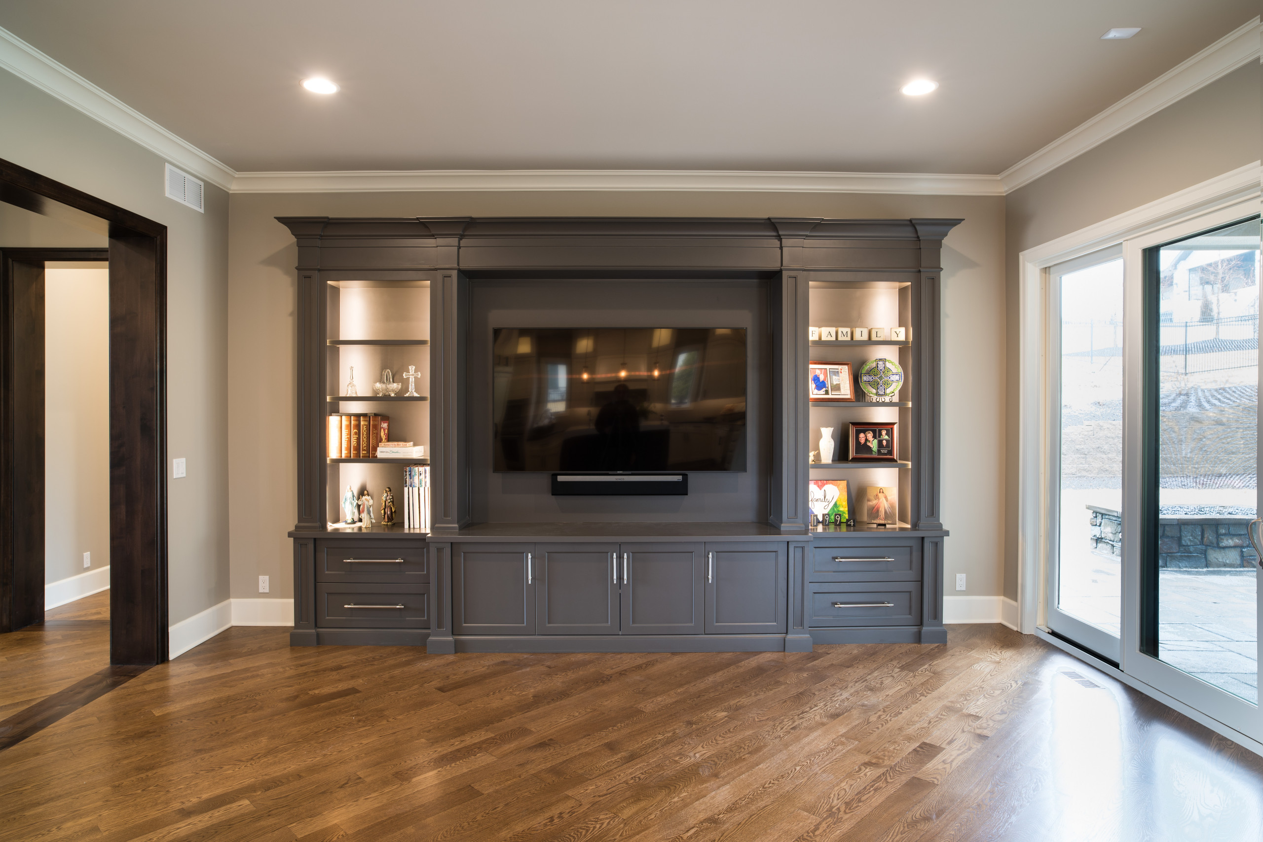Transitional Family Style Home | Sterling Ridge Estates