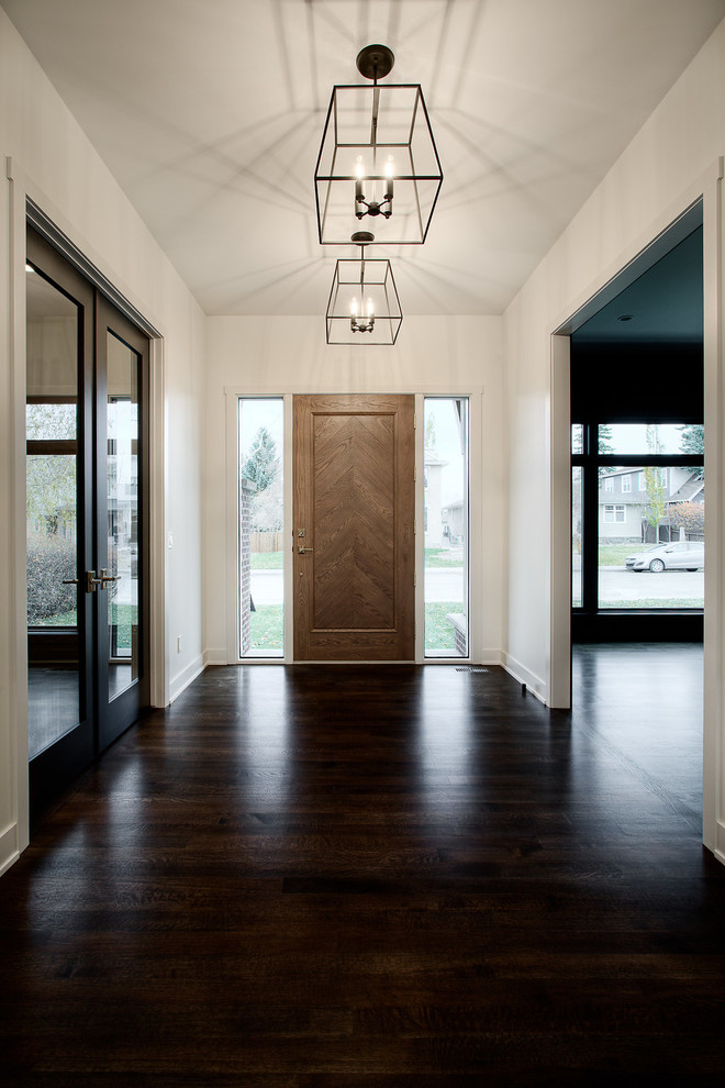 Transitional entryway in Calgary.