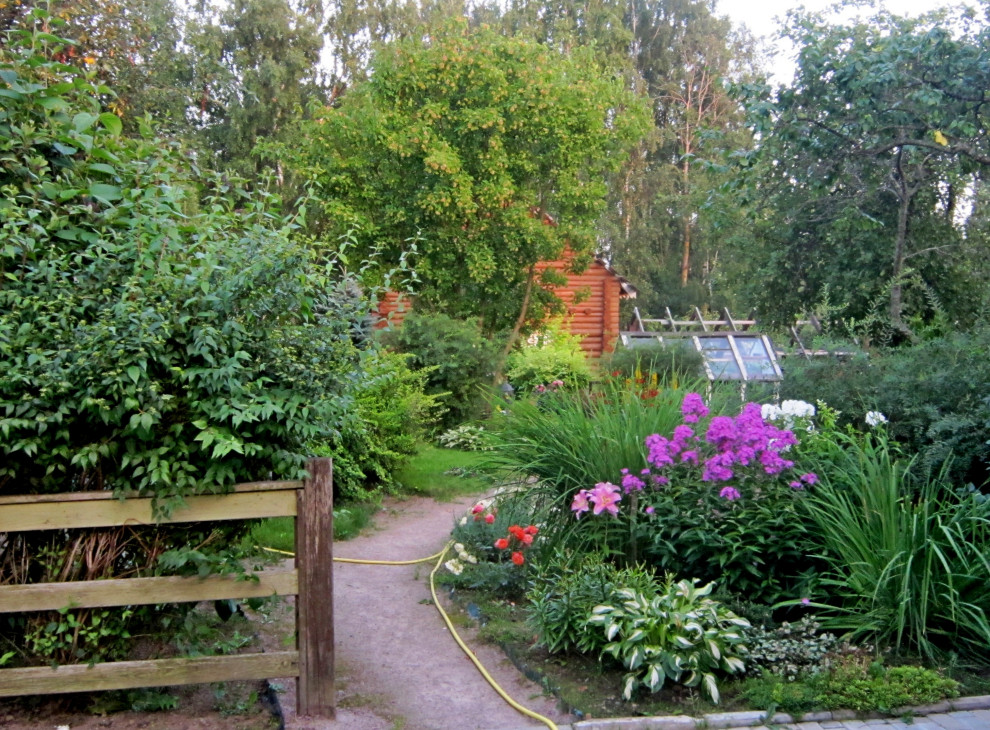 Усадебный семейный сад