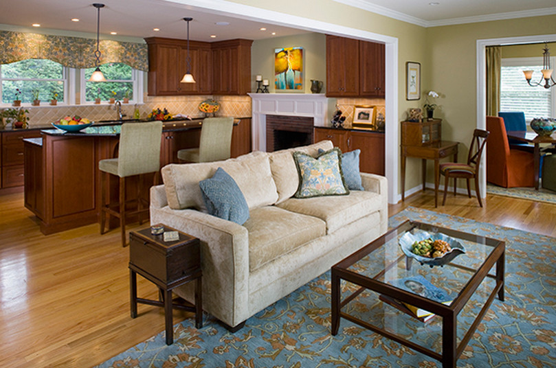Stylishly Transitional