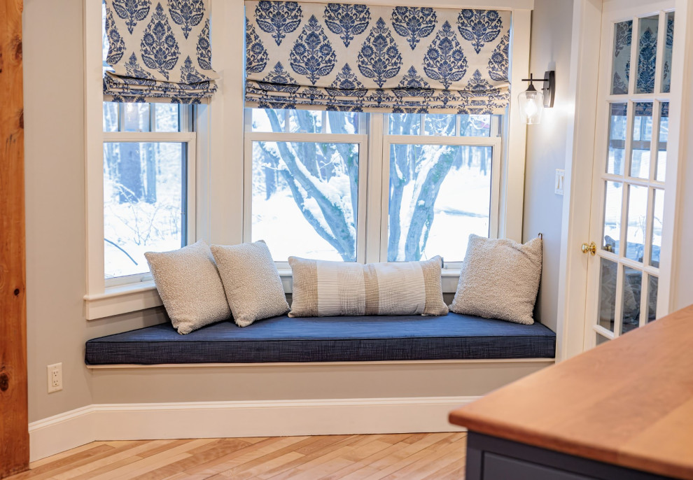 Inspiration for a transitional home design remodel in Boston
