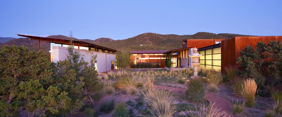 This is an example of a contemporary exterior in Albuquerque.