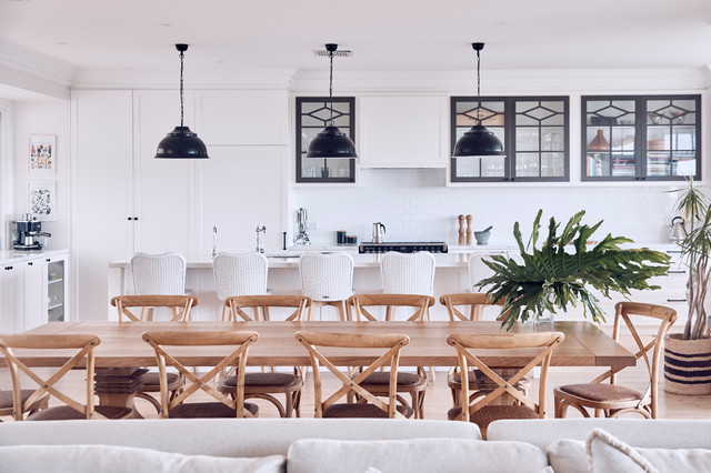 Balgowlah Heights beach-style-dining-room