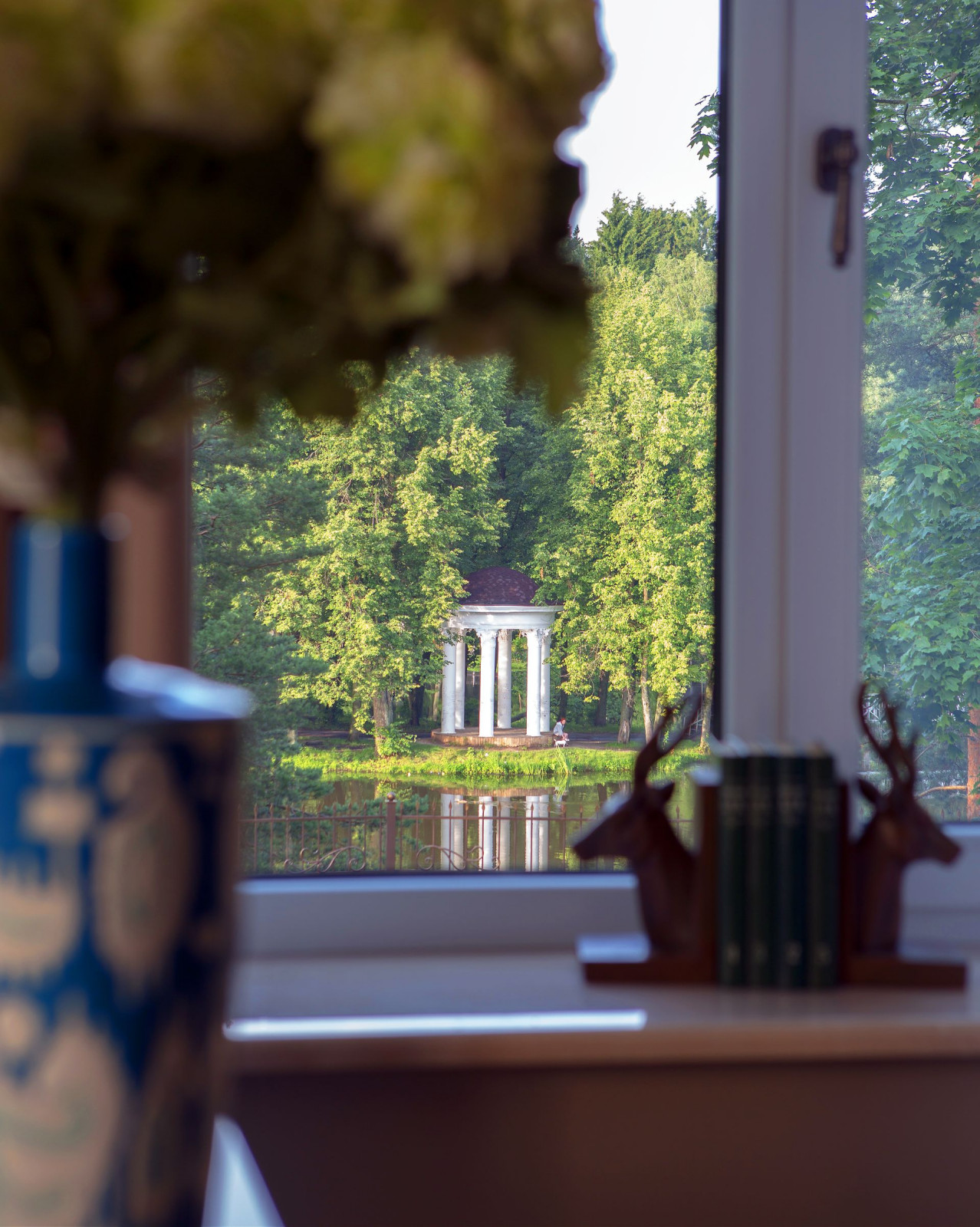 Уютный загородный дом с Dantone Home