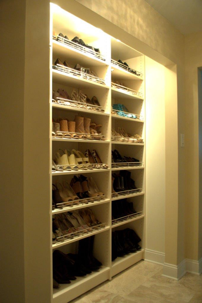 Walk-In Closet Shoe Organization