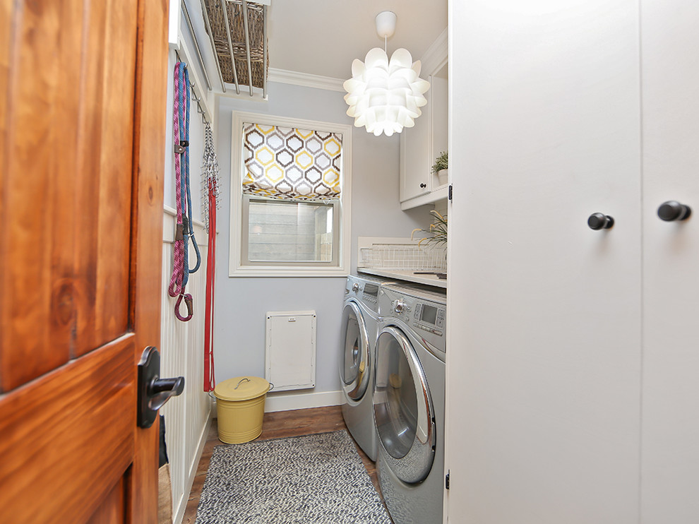 This is an example of a country laundry room in Orange County.