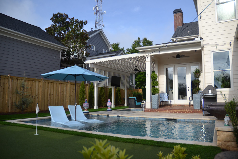 This is an example of a transitional pool in Atlanta.