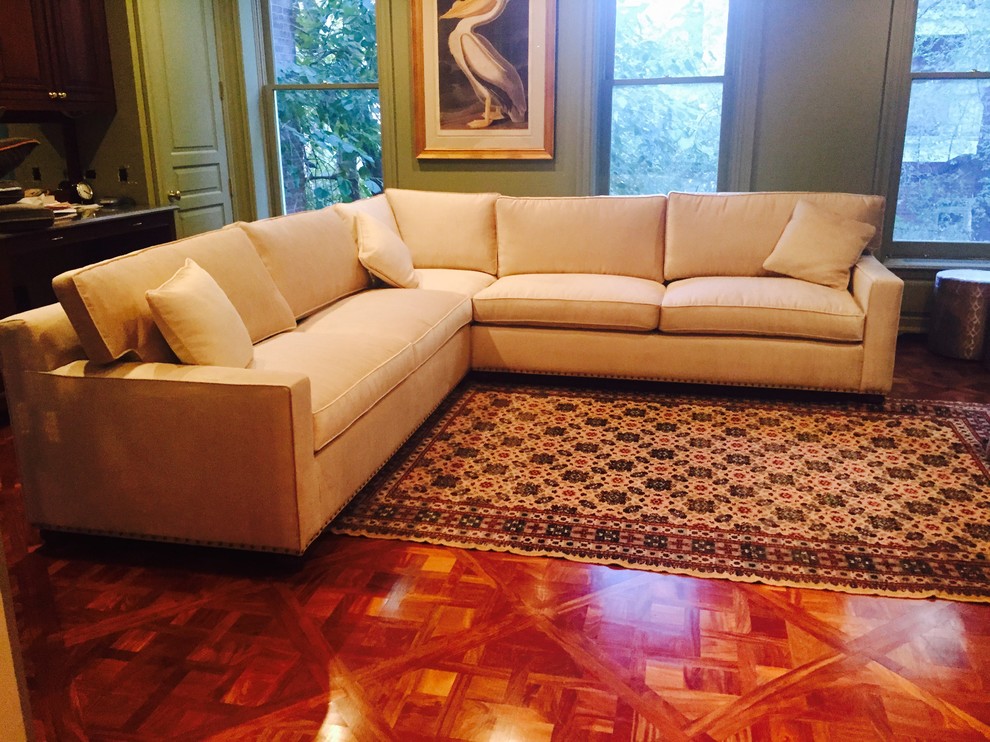 Home design - transitional home design idea in New York
