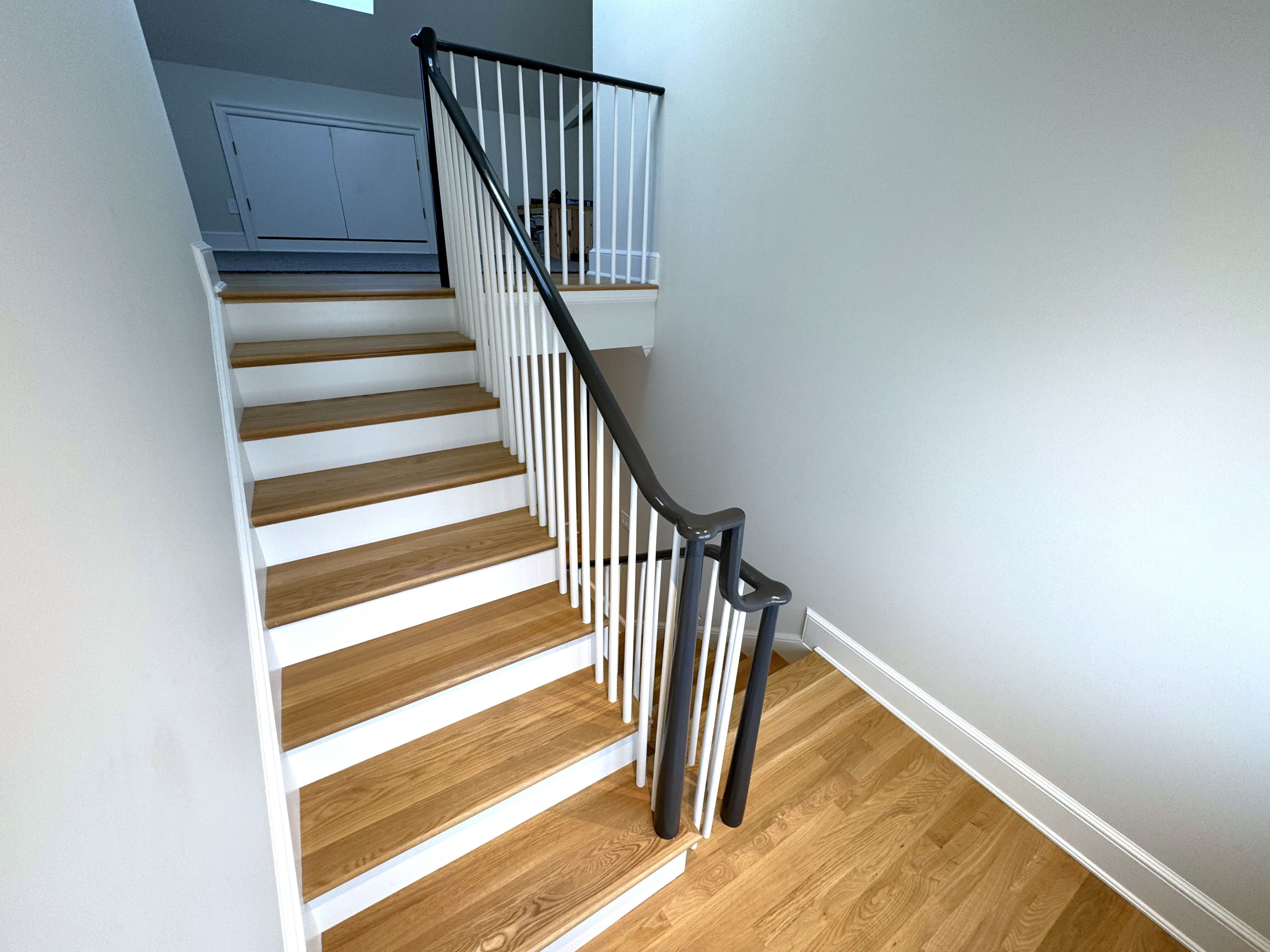 142_Airy Staircase with Over the Post Balustrade, Arlington, VA