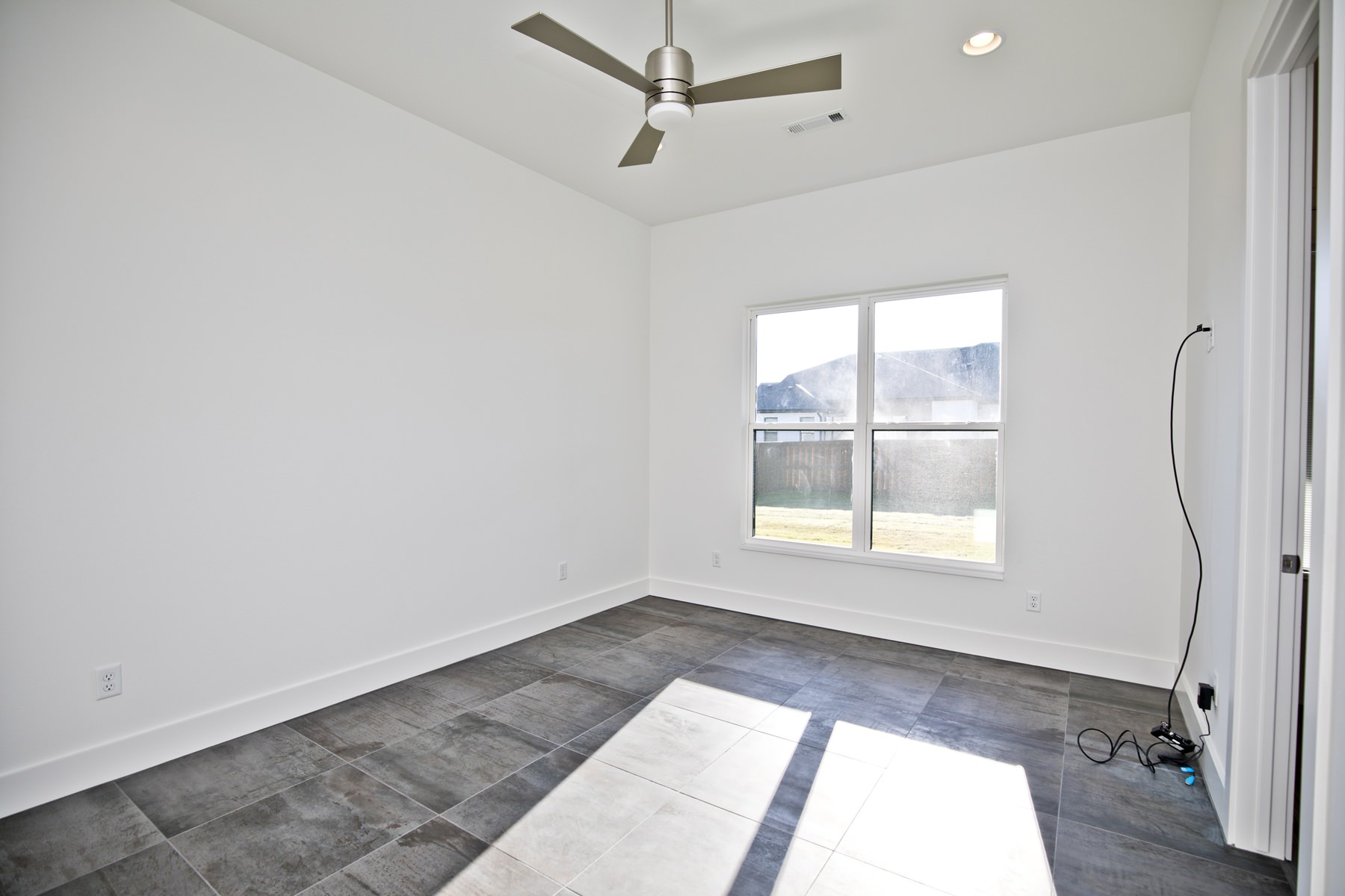 SV136_8605 S 86th PL