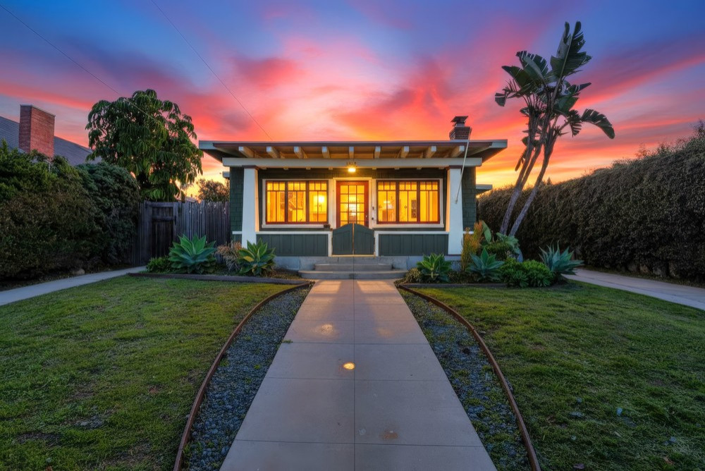 Golden Heights_Kitchen & Baths