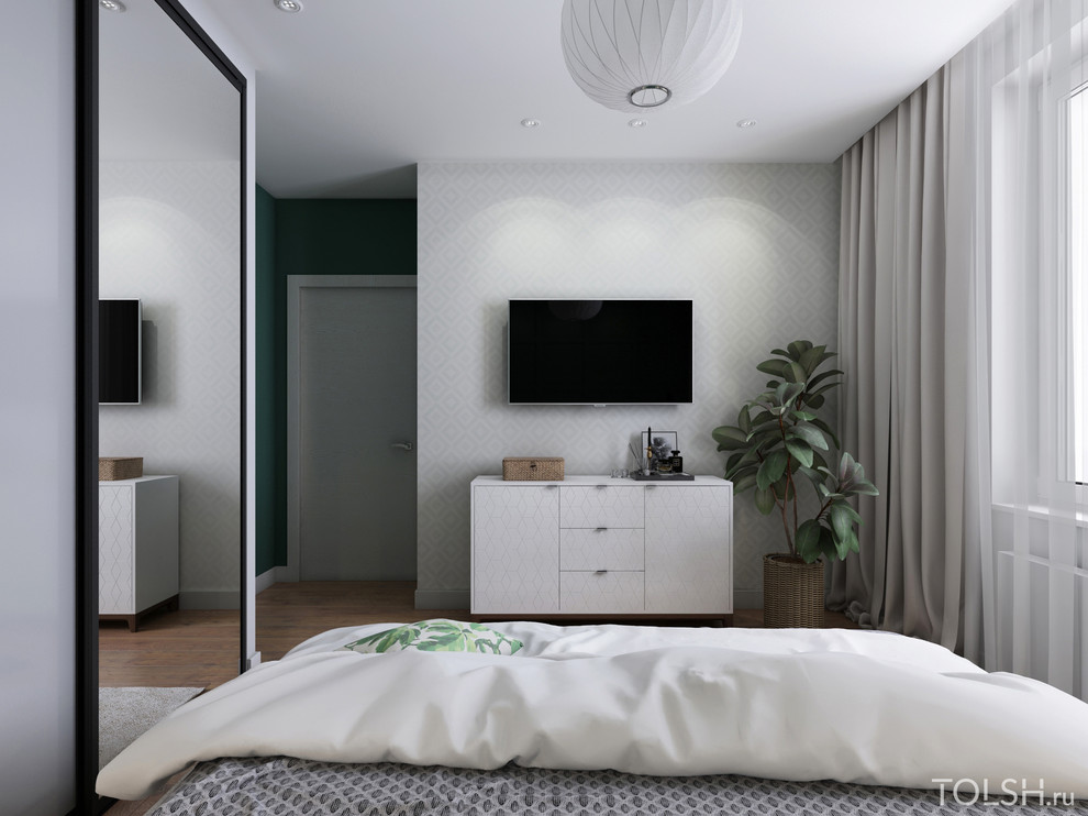 С зелёным акцентом