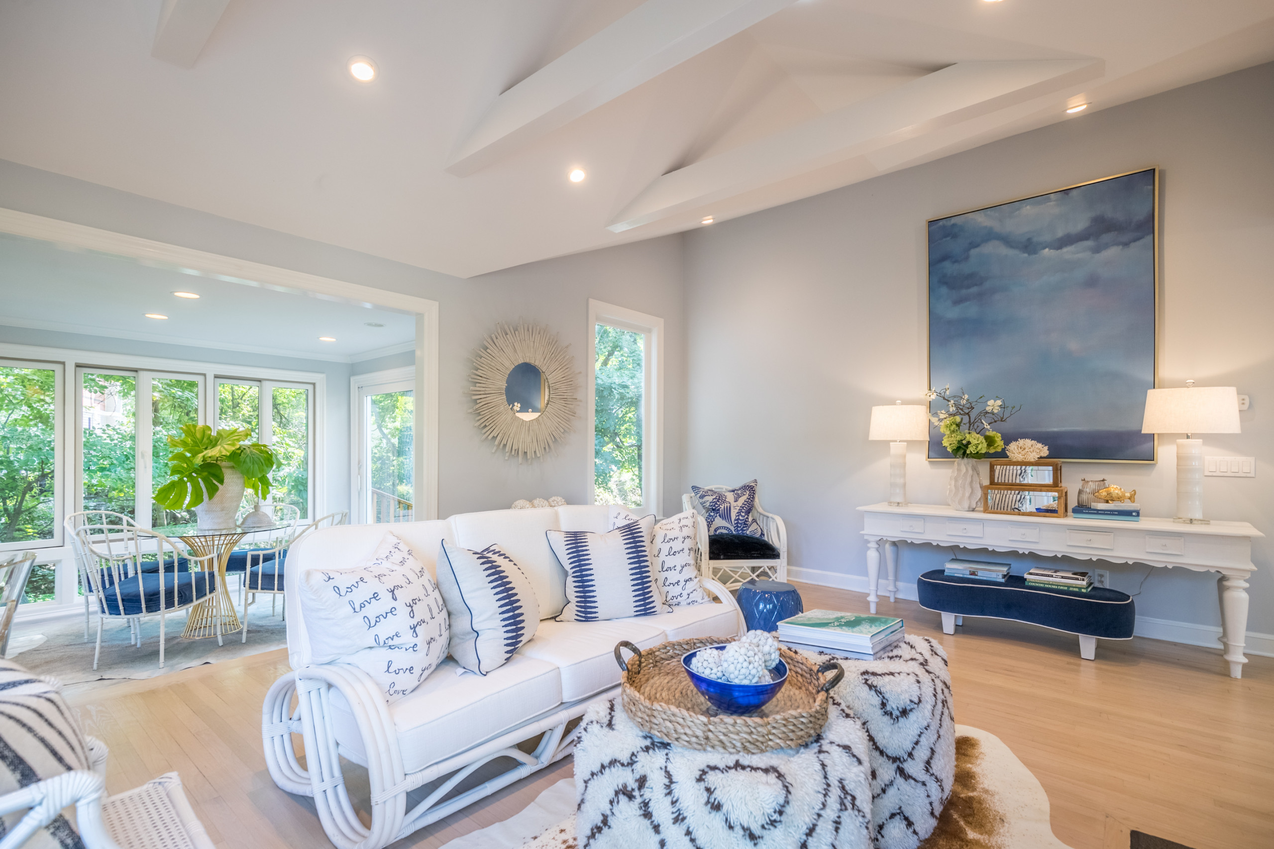 75 Coastal Living Room Ideas You'll Love - January, 2026 | Houzz, image size:2560x1706