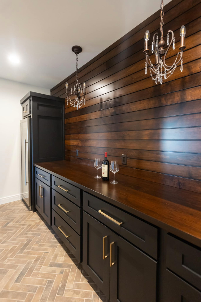 Wine cellar - transitional wine cellar idea