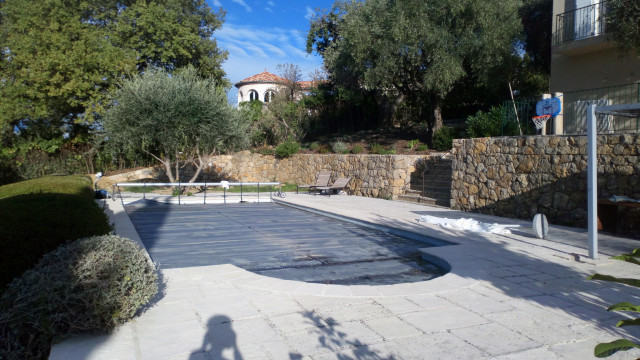 Repenser un grand jardin au Rouret mediterranean