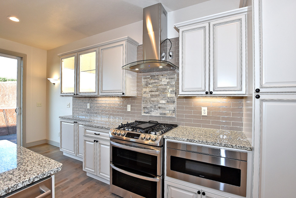 Transitional kitchen photo in Denver
