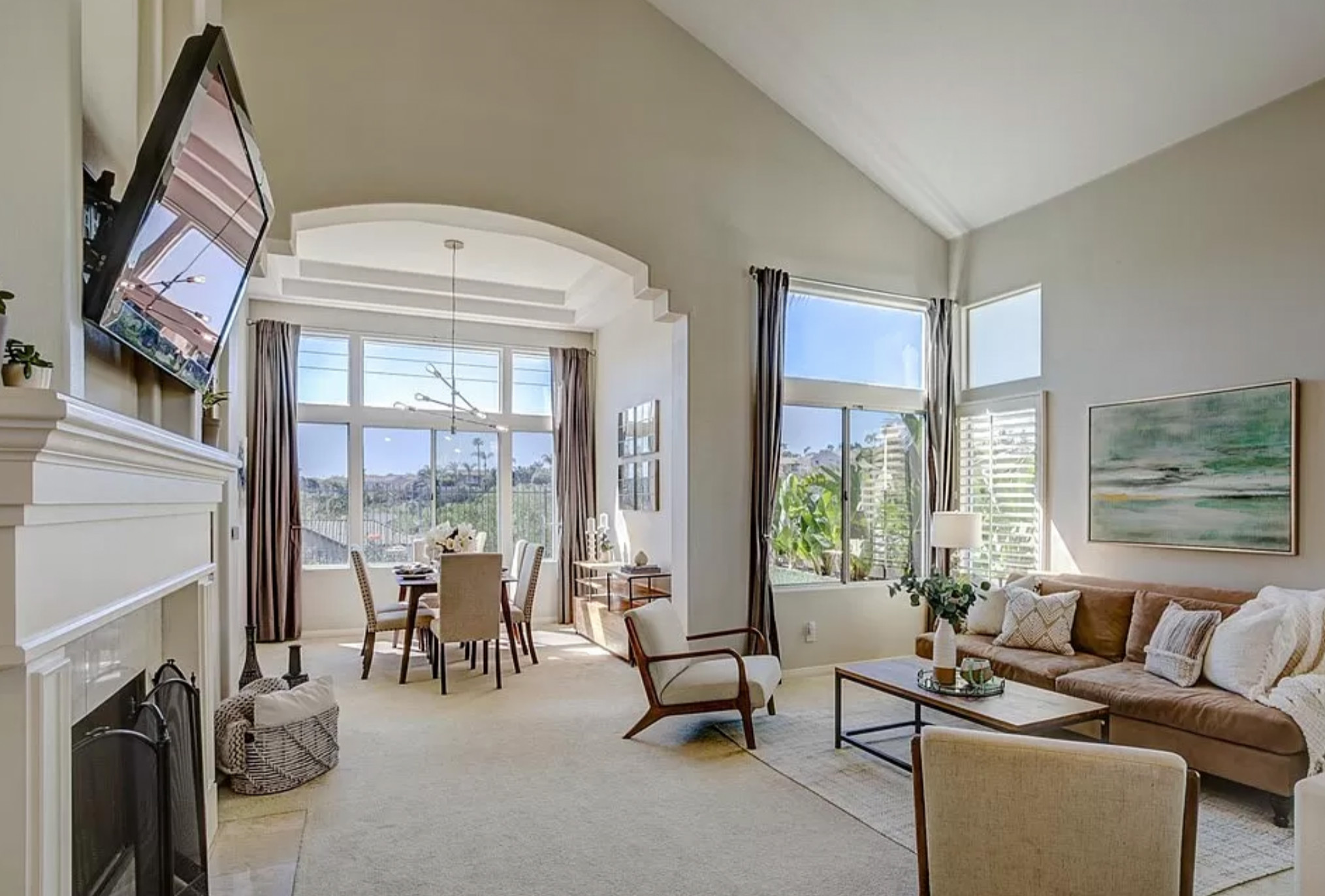 Carlsbad CA Home staging 2-22