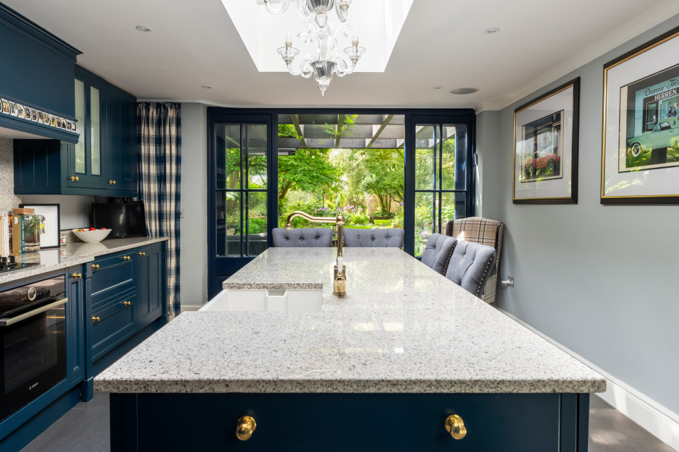 A rear extension in Kingston - Traditional - Kitchen - London - by Resi ...