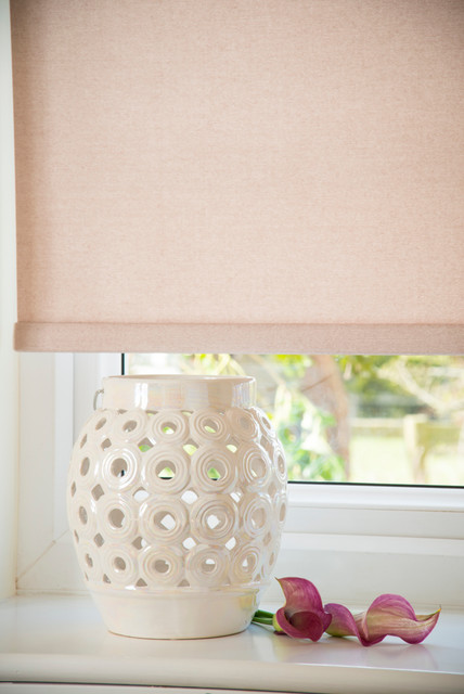 Roller blinds store-enrouleur