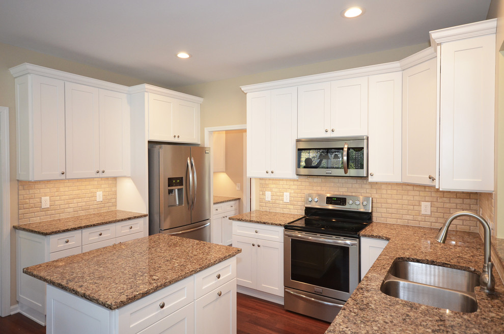 Shari & Joe's Kitchen