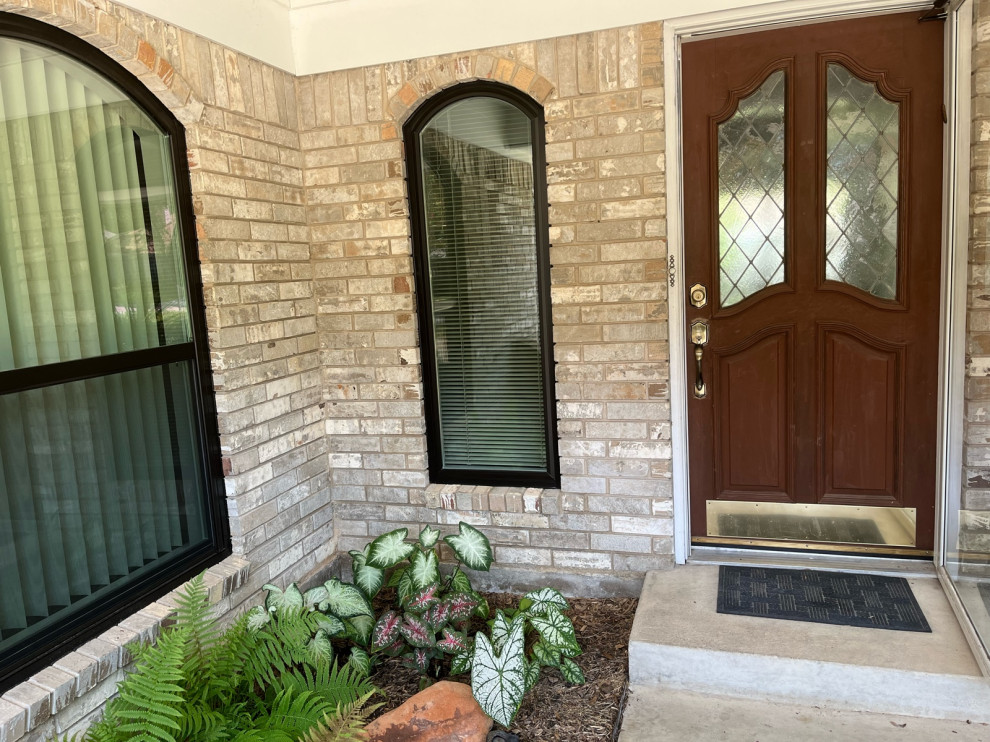 Color suggestions to repaint front door