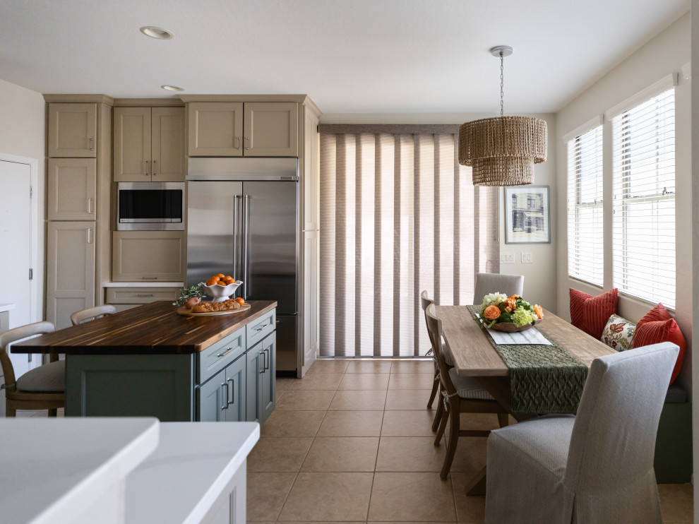 WARM WONDERFUL & WELCOMING