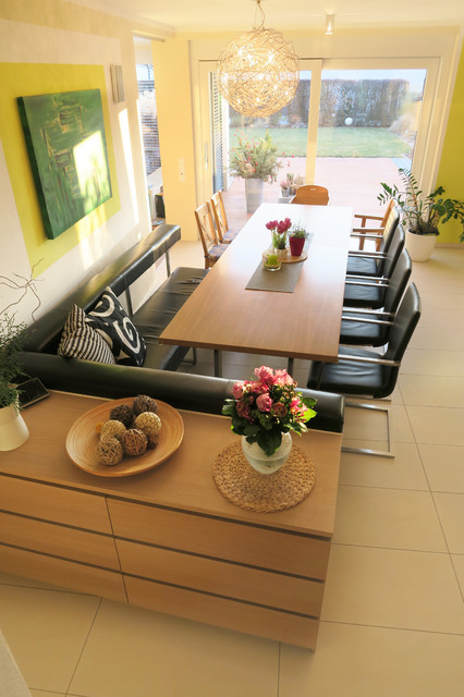 günstige campingtische / Faltbarer Campingtisch für € 21,00 bis € 178,99 kaufen H24/D18