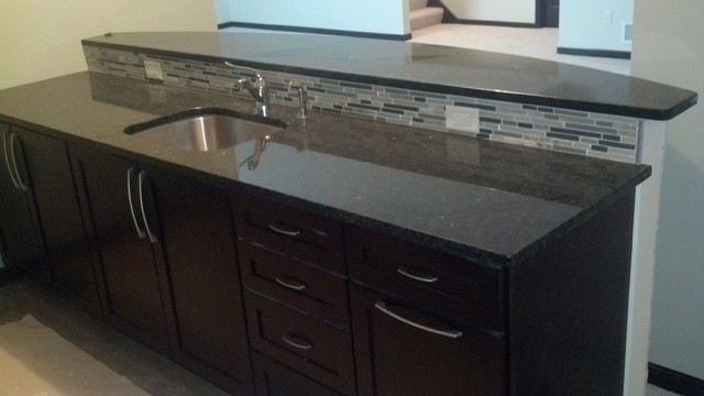 basement kitchenette traditional-kitchen