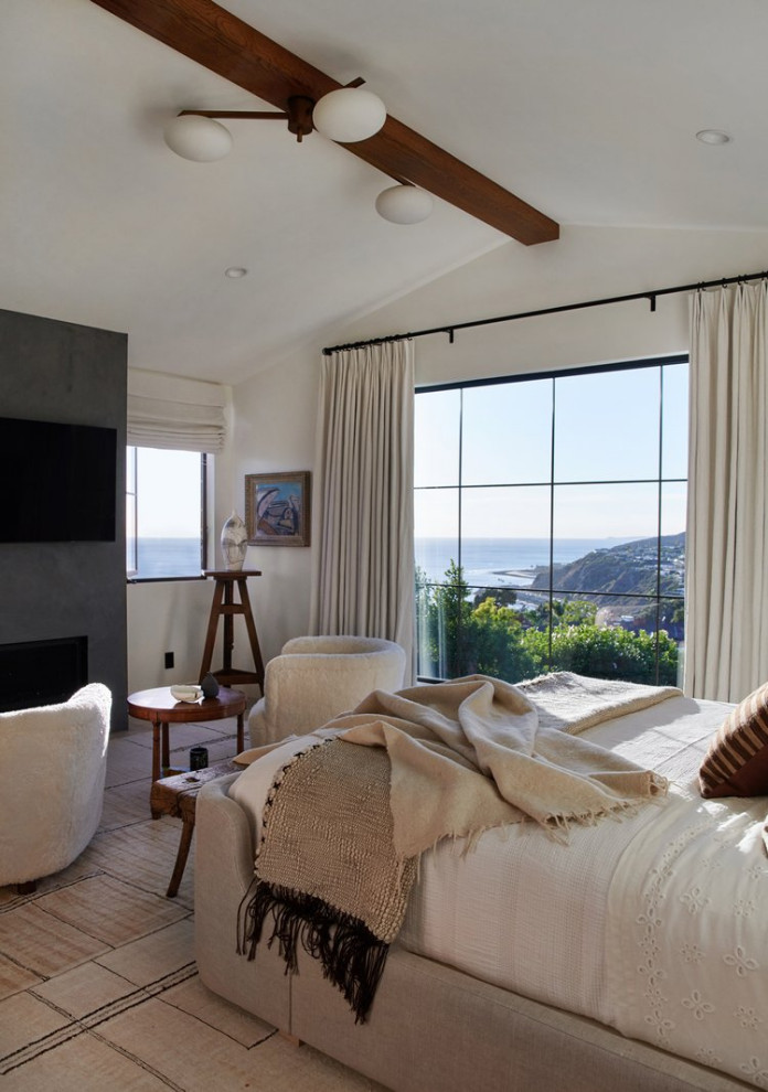 Bedroom - mediterranean bedroom idea in Los Angeles