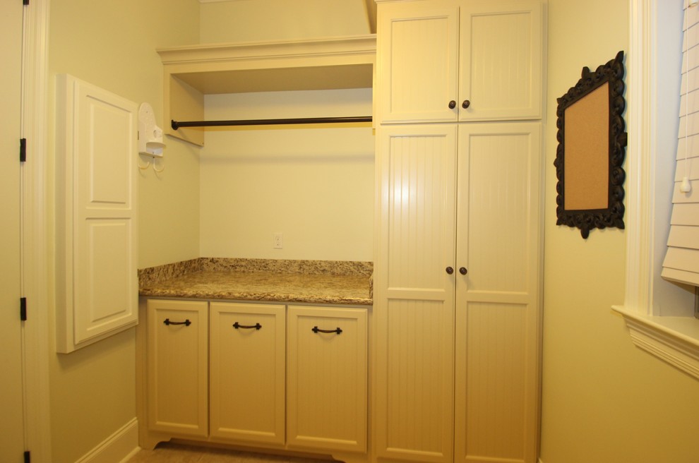 Design ideas for a traditional laundry room in New Orleans.