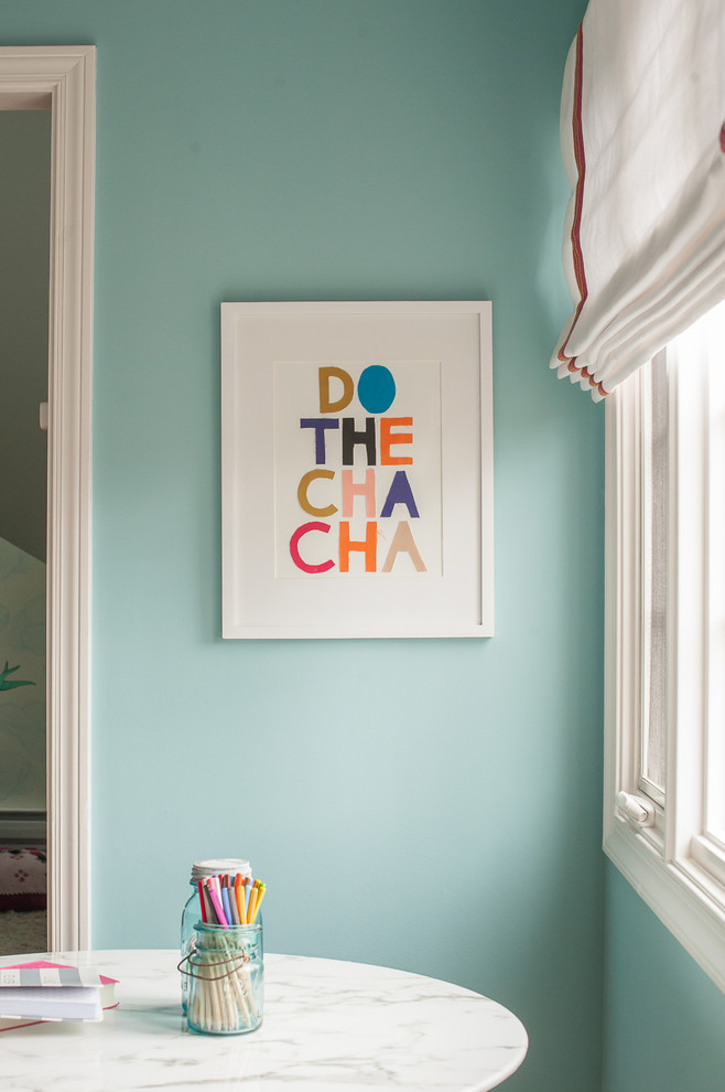 Design ideas for a transitional kids' room in Chicago.