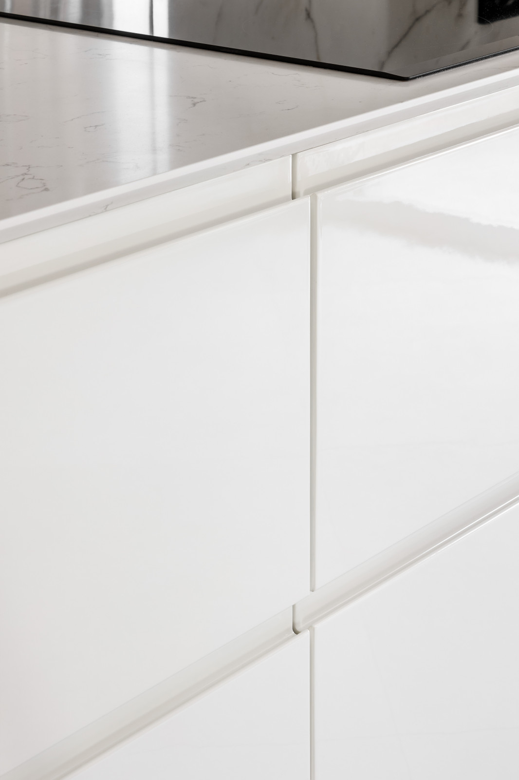 Кухня в стиле минимализм