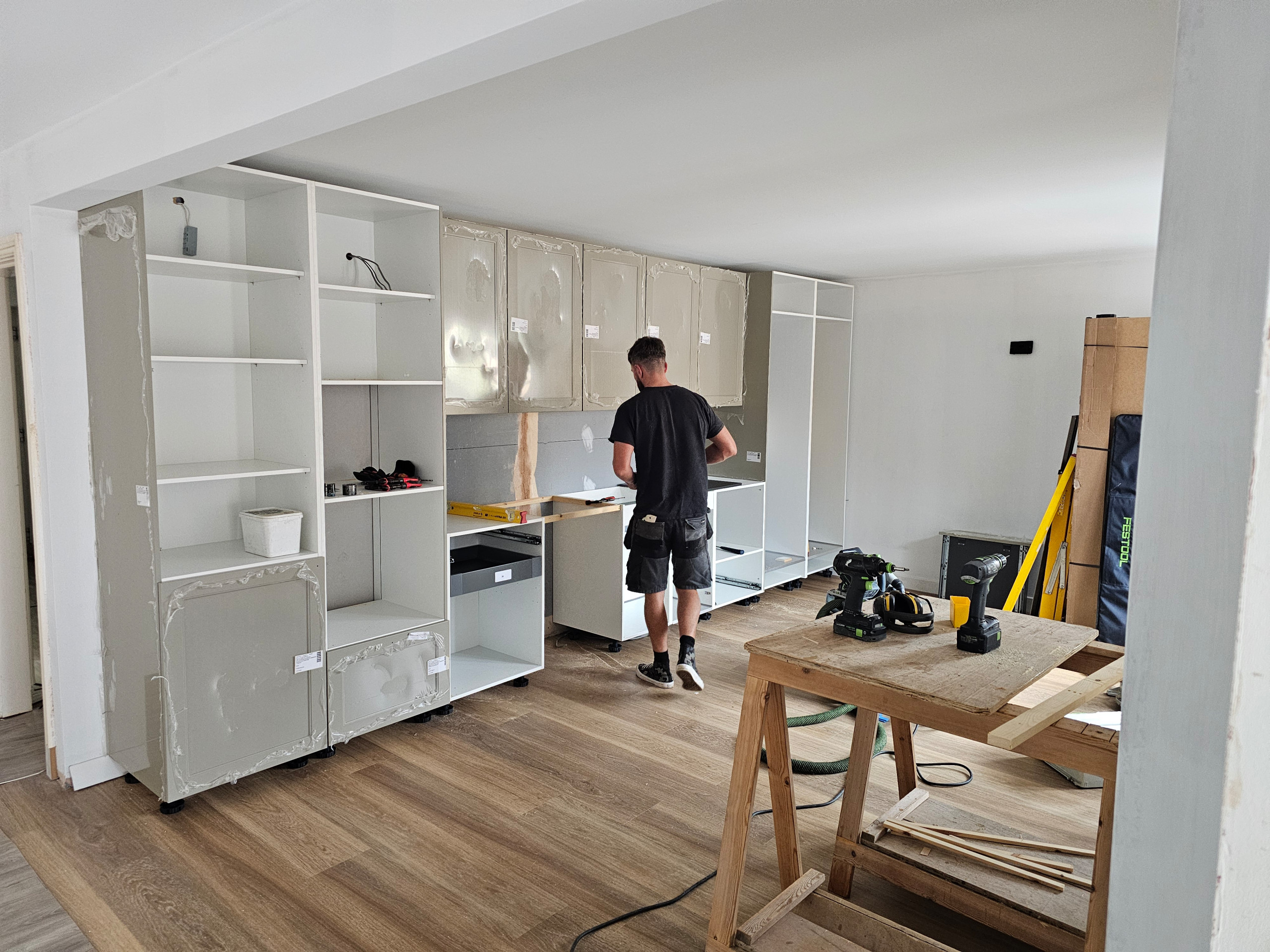 Beginning to fit the kitchen