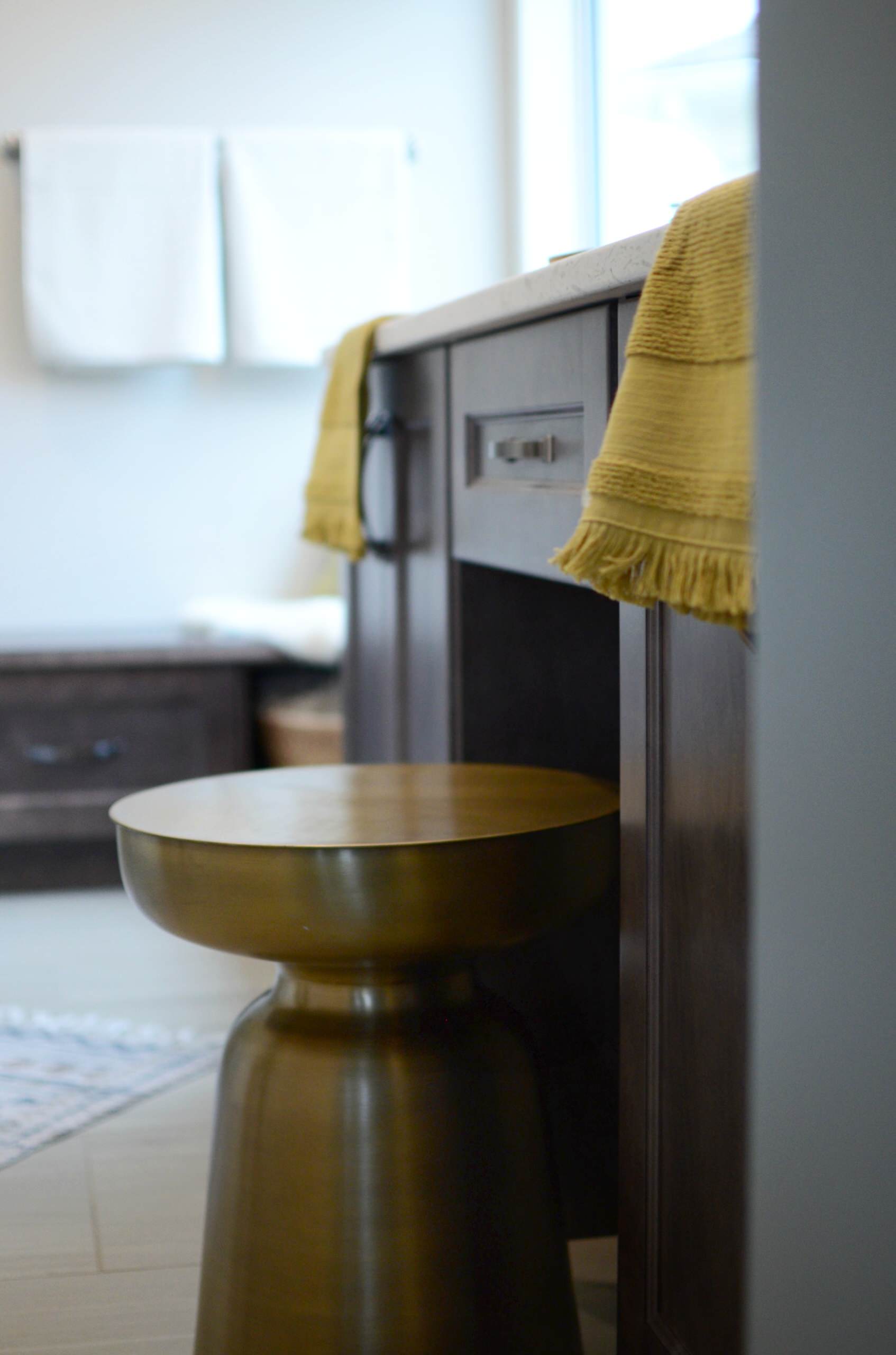 McKenzie Lake Ensuite