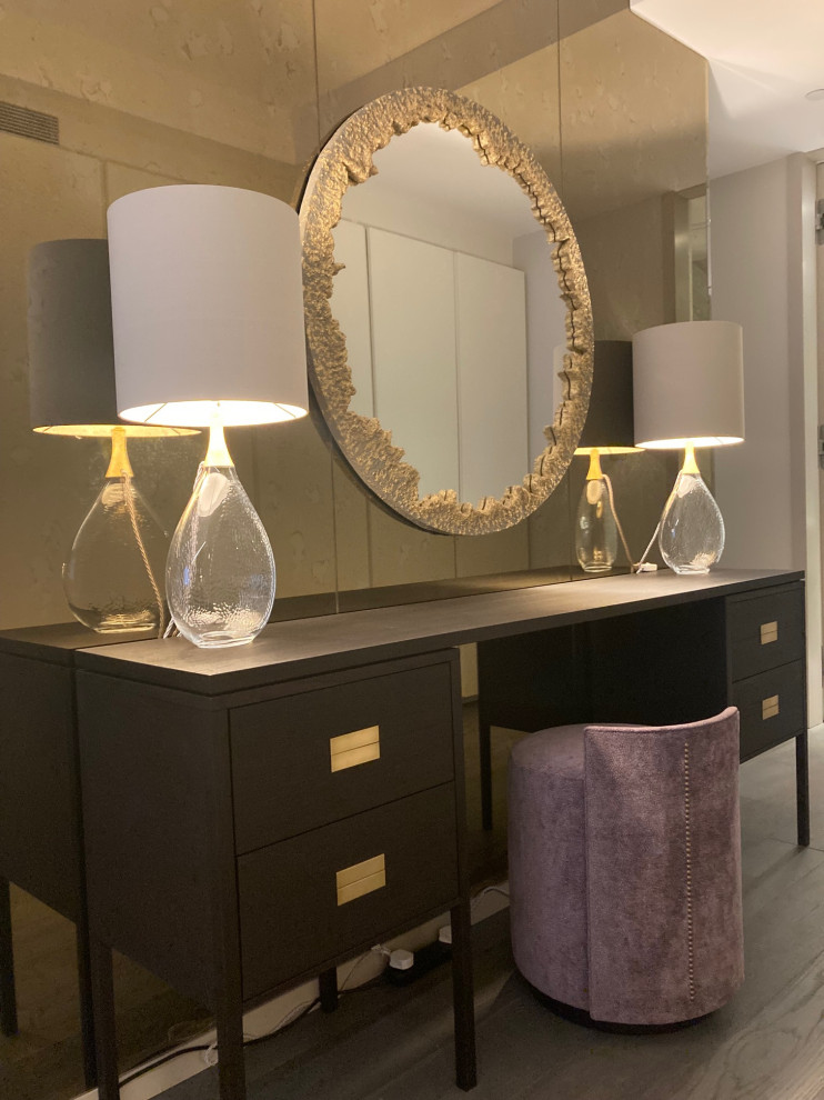 London Apartment
