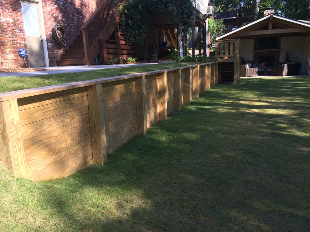 OUTDOOR LIVING SPACES