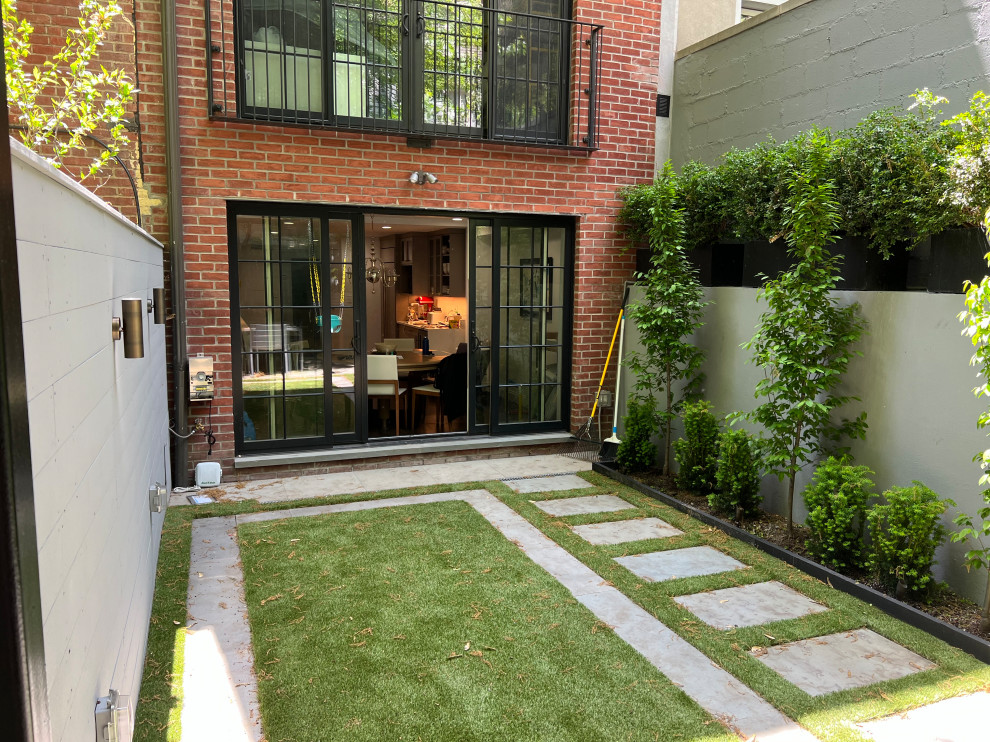 Manhattan UES backyard makeover Modern Landscape New York by