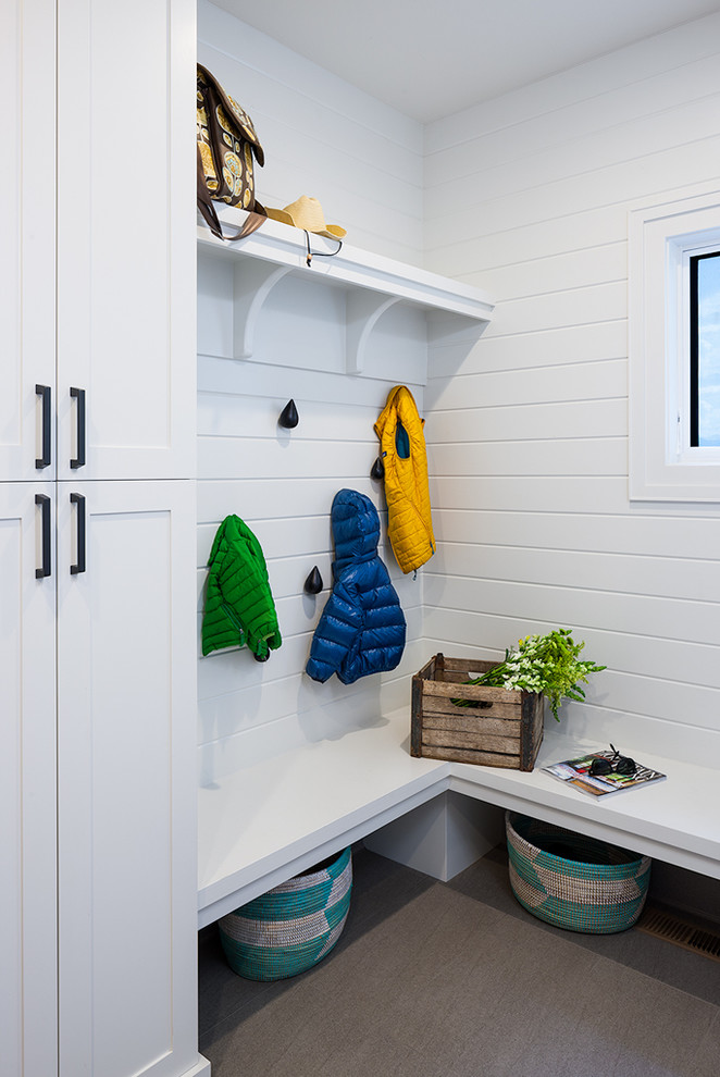 Closet - transitional closet idea