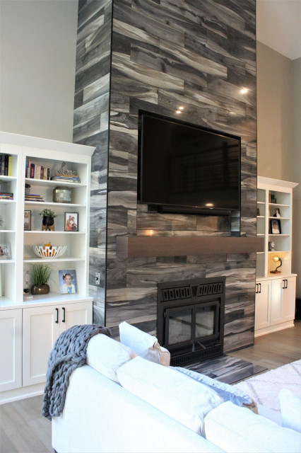 Showplace Family Room Built Ins in Pierce White Dove family-room