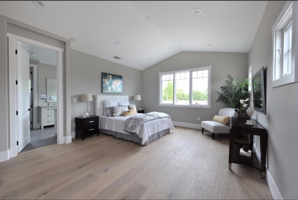 Transitional bedroom photo in San Francisco