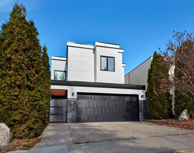 Quantum contemporary-exterior