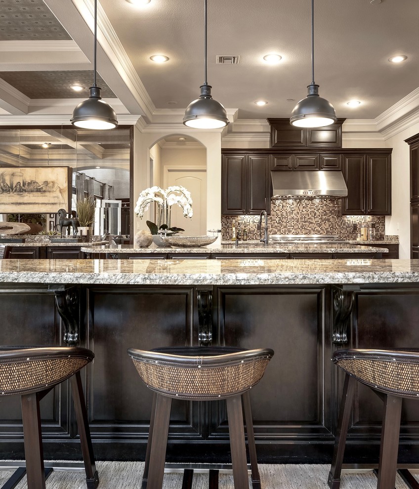 Example of a transitional kitchen design in Las Vegas