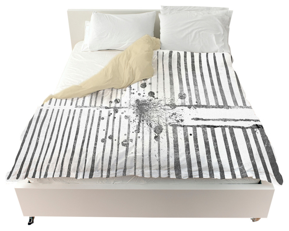 Oliver Gal Love Force Field Silver Duvet Contemporary Duvet