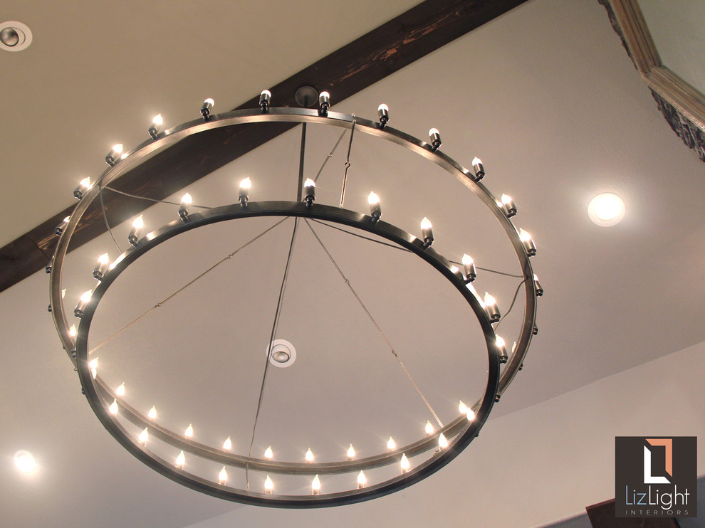 Entryway - eclectic entryway idea in Austin